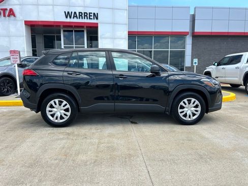 Used 2024 Toyota Corolla Cross L AWD/4WD image 13