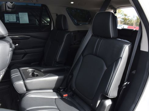 Certified 2023 Honda Pilot Elite image 29