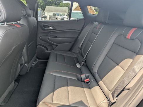 New 2026 Chevrolet Trax RS w/ Driver Confidence Package FWD image 37