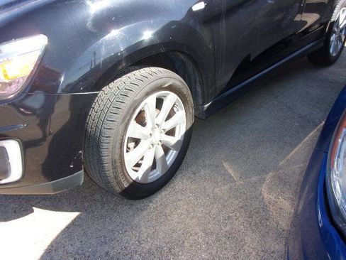 Used 2015 Mitsubishi Outlander Sport SE image 3