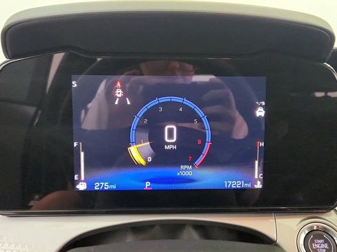 Used 2025 Chevrolet Trax LT w/ Driver Confidence Package FWD image 17