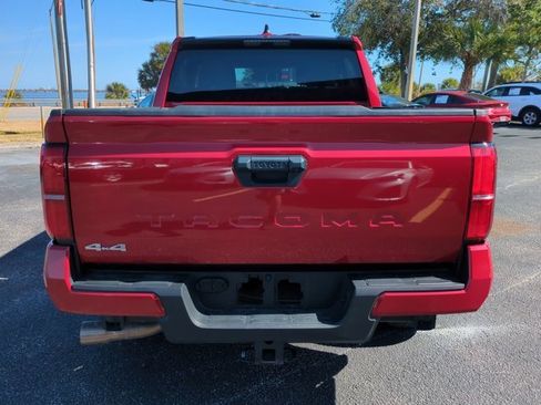 Used 2025 Toyota Tacoma Limited image 5