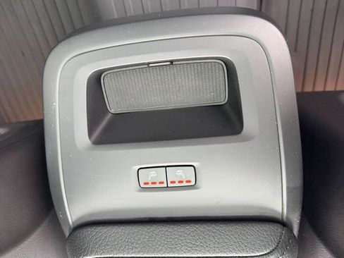 Used 2022 Volvo V60 T5 Cross Country w/ Advanced Package image 42