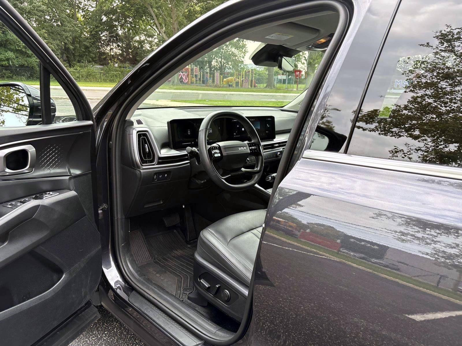 Used 2026 Kia Sorento EX AWD/4WD image 12
