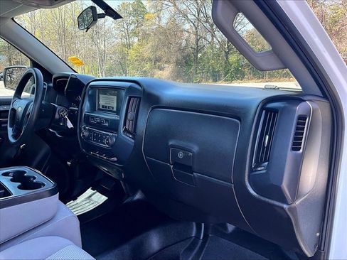 Certified 2018 Chevrolet Silverado 1500 W/T w/ Trailering Package image 19