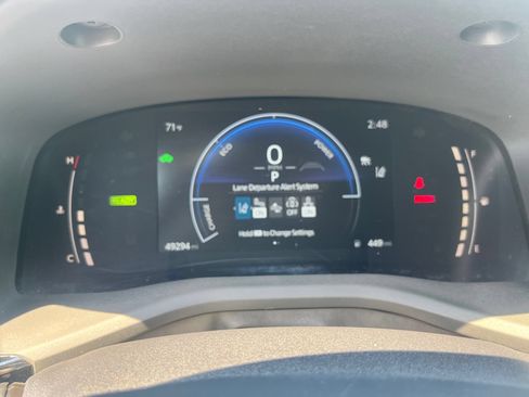 Used 2025 Toyota Camry LE FWD image 16