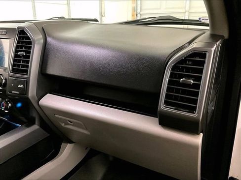 Used 2018 Ford F150 XLT w/ Equipment Group 302A Luxury AWD/4WD image 15