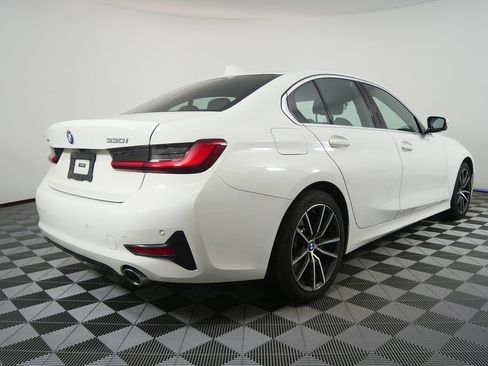 Used 2020 BMW 330i xDrive 330i xDrive w/ Premium Package image 3