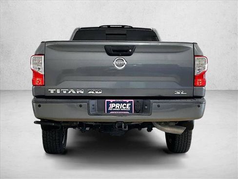 Used 2016 Nissan Titan SL RWD image 4