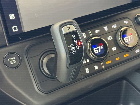 New 2026 Land Rover Defender 110 OCTA image 20