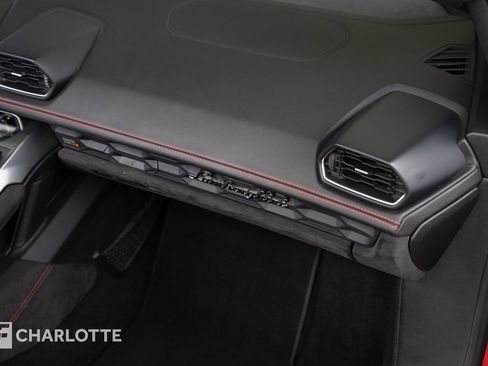 Used 2018 Lamborghini Huracan LP 580-2 image 31