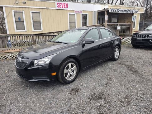 Used 2014 Chevrolet Cruze LT FWD image 3