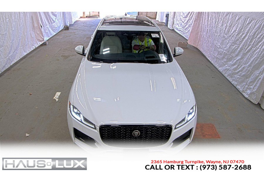 Used 2022 Jaguar F-PACE S AWD/4WD image 2