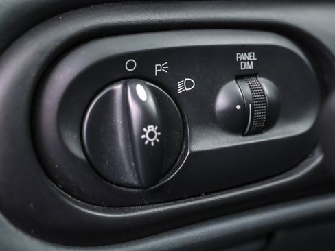 Used 1997 Ford Taurus GL FWD image 10