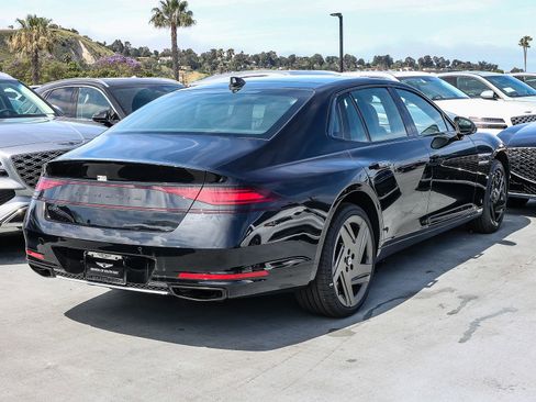 New 2026 Genesis G90 3.5T Prestige image 4