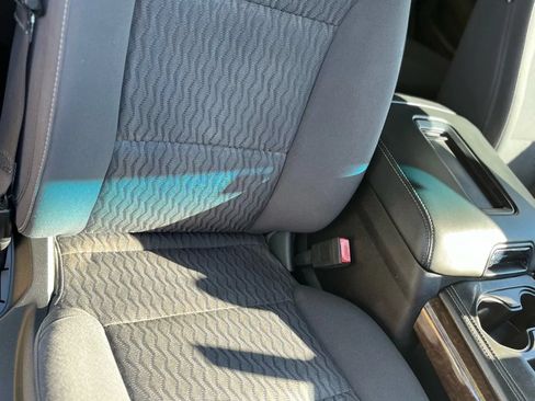 Used 2018 Chevrolet Tahoe LS w/ Enhanced Driver Alert Package RWD image 28