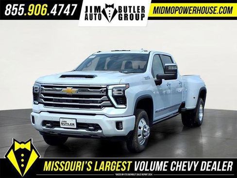 New 2026 Chevrolet Silverado 3500 High Country w/ High Country Premium Package AWD/4WD image 1