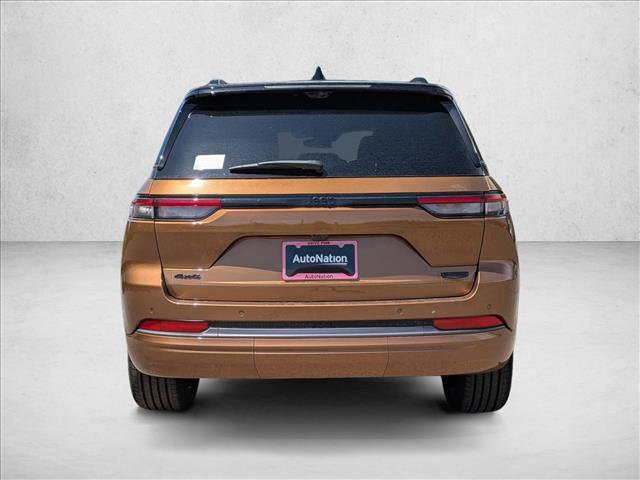 New 2026 Jeep Grand Cherokee Summit w/ Obsidian Package AWD/4WD image 8