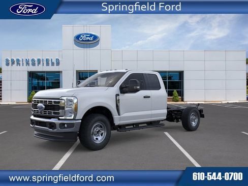 New 2025 Ford F350 XL w/ XL Chrome Package AWD/4WD image 1