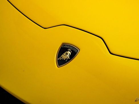 Used 2018 Lamborghini Huracan LP 580-2 image 55