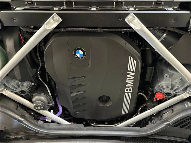 Used 2026 BMW X5 xDrive40i w/ M Sport Package AWD/4WD image 17