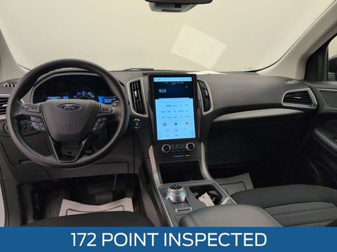 Used 2024 Ford Edge SE image 7