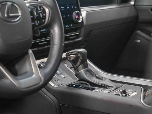 Certified 2024 Lexus GX 550 image 24