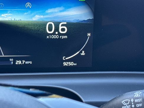 Used 2025 Kia Seltos EX AWD/4WD image 26