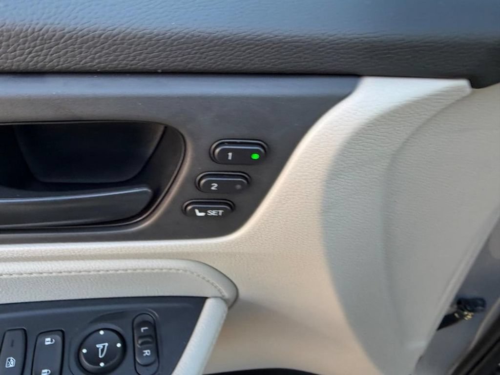 New 2027 Honda Odyssey EX-L image 22