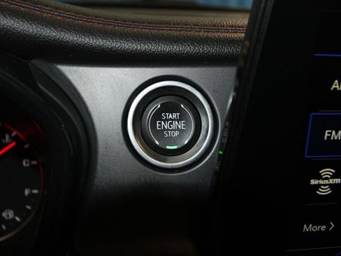 Used 2023 Chevrolet Blazer RS w/ Enhanced Convenience Package FWD image 17