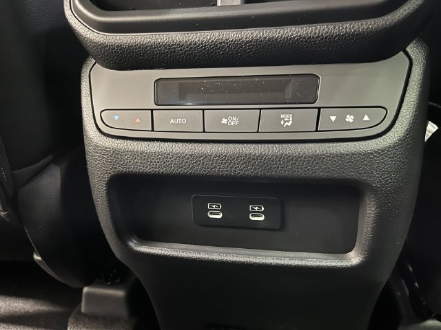 New 2026 Honda Pilot Touring image 26