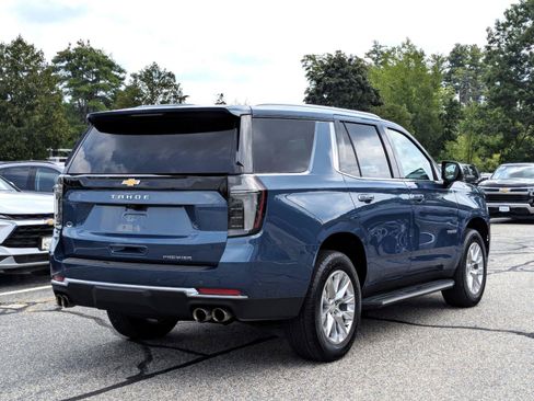 Used 2025 Chevrolet Tahoe Premier AWD/4WD image 6