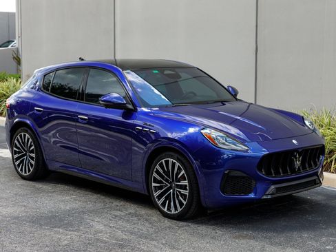 Used 2023 Maserati Grecale Modena AWD/4WD image 7