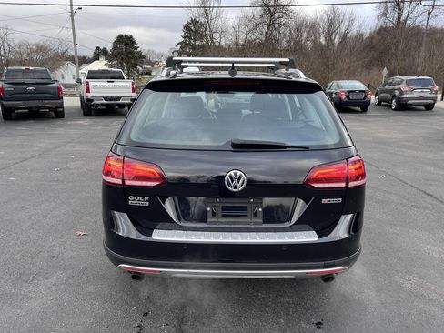 Used 2019 Volkswagen Golf Alltrack SEL image 6