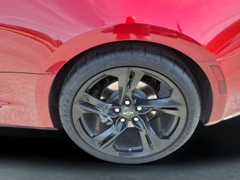 Used 2022 Chevrolet Camaro LT w/ RS Package image 12
