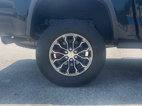 Used 2018 Chevrolet Colorado ZR2 AWD/4WD image 39