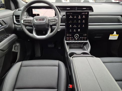 New 2026 GMC Terrain Elevation w/ Elevation Premium Package image 13