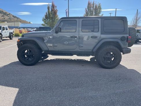 Used 2019 Jeep Wrangler Unlimited Sport S image 7