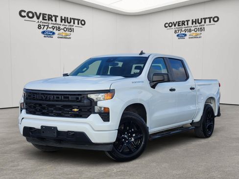 Used 2022 Chevrolet Silverado 1500 Custom RWD image 1