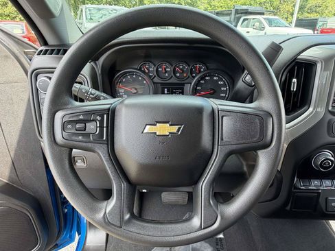 Used 2022 Chevrolet Silverado 1500 Custom AWD/4WD image 12