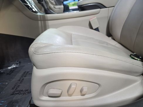 Used 2015 Buick LaCrosse Leather w/ Experience Buick Package AWD/4WD image 27