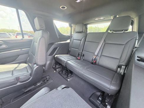 Used 2022 Chevrolet Tahoe LT RWD image 8