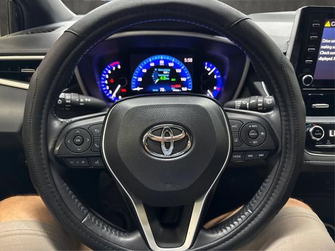Used 2021 Toyota Corolla XSE FWD image 27