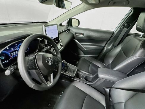 Certified 2026 Toyota Corolla Cross XLE AWD/4WD image 11
