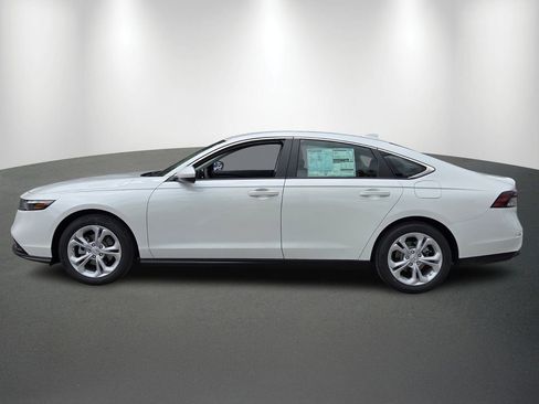 New 2026 Honda Accord LX image 4