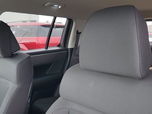 New 2026 Hyundai Santa Fe SE image 9