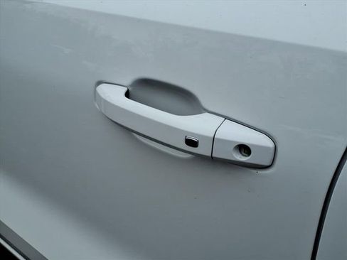 New 2026 GMC Canyon Elevation w/ Convenience Package image 18