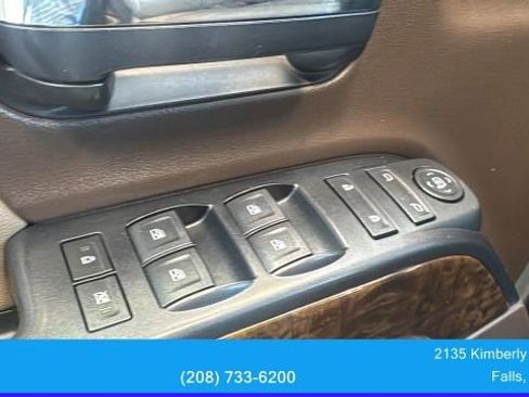 Used 2017 Chevrolet Silverado 2500 LT w/ LT Convenience Package AWD/4WD image 16