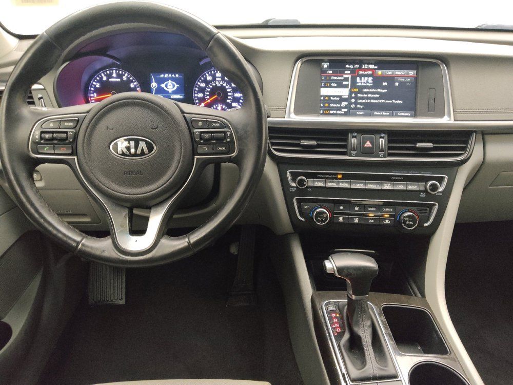 Used 2016 Kia Optima EX w/ Premium Package FWD image 22