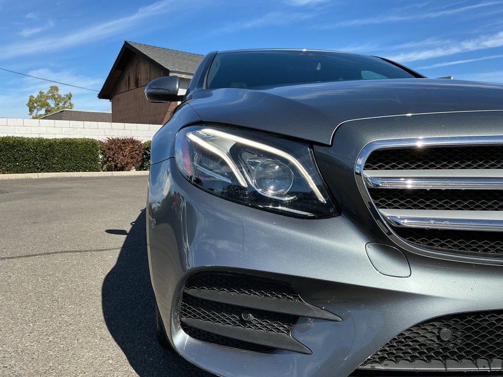 Used 2017 Mercedes-Benz E 300 4MATIC image 9